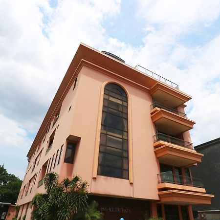 Hotel 678 Kemang Powered By Cocotel Jakarta Luaran gambar