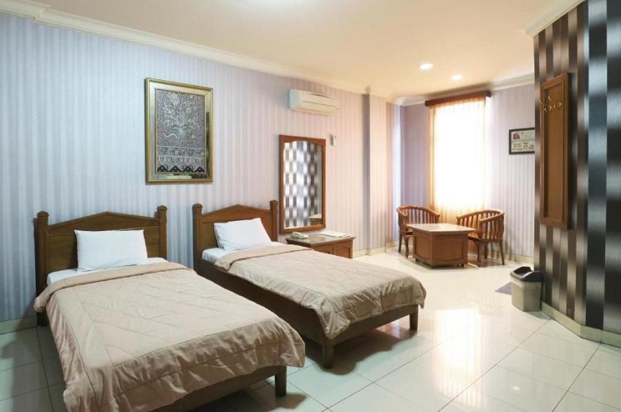 Hotel 678 Kemang Powered By Cocotel Jakarta Luaran gambar
