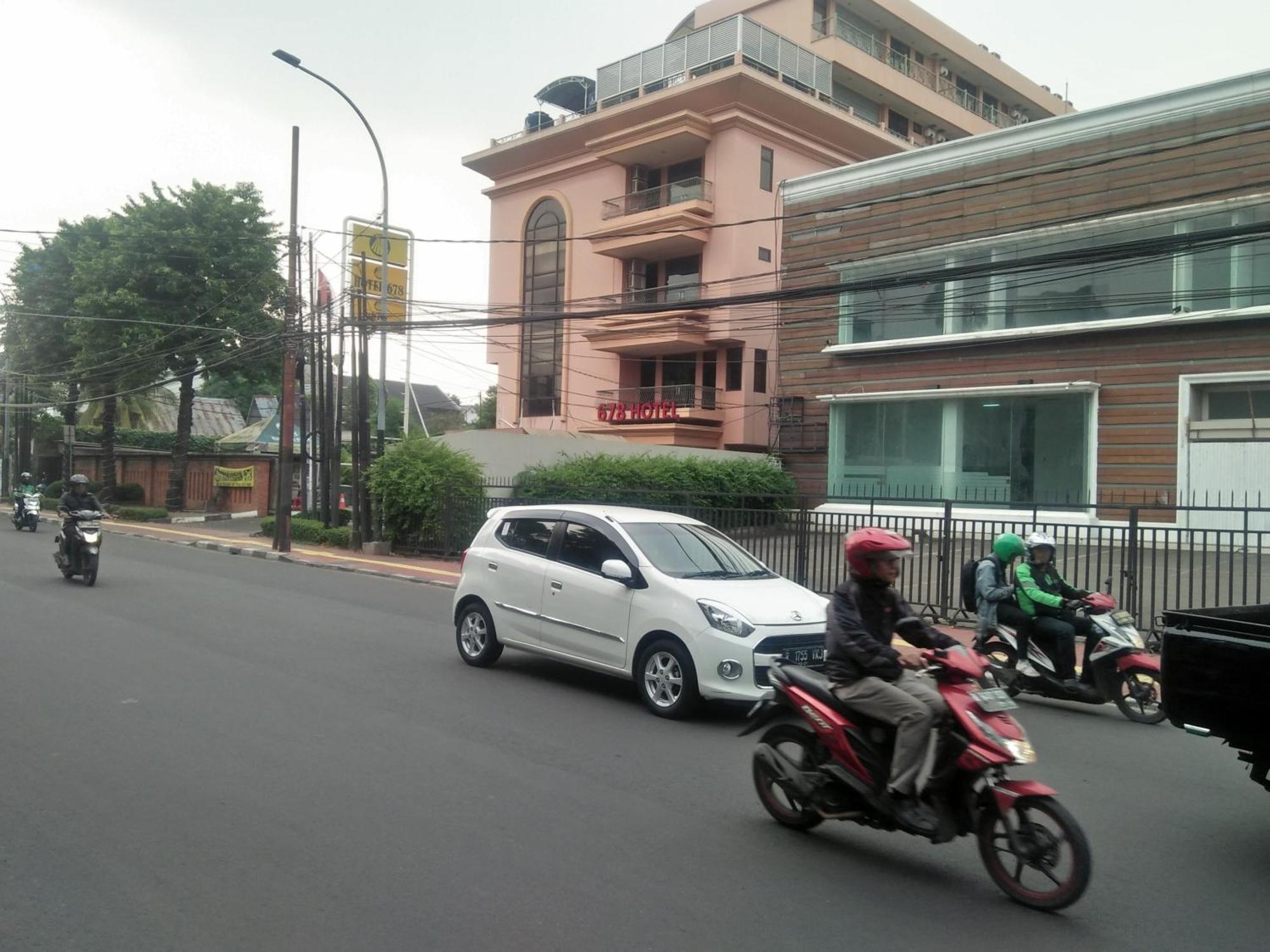 Hotel 678 Kemang Powered By Cocotel Jakarta Luaran gambar
