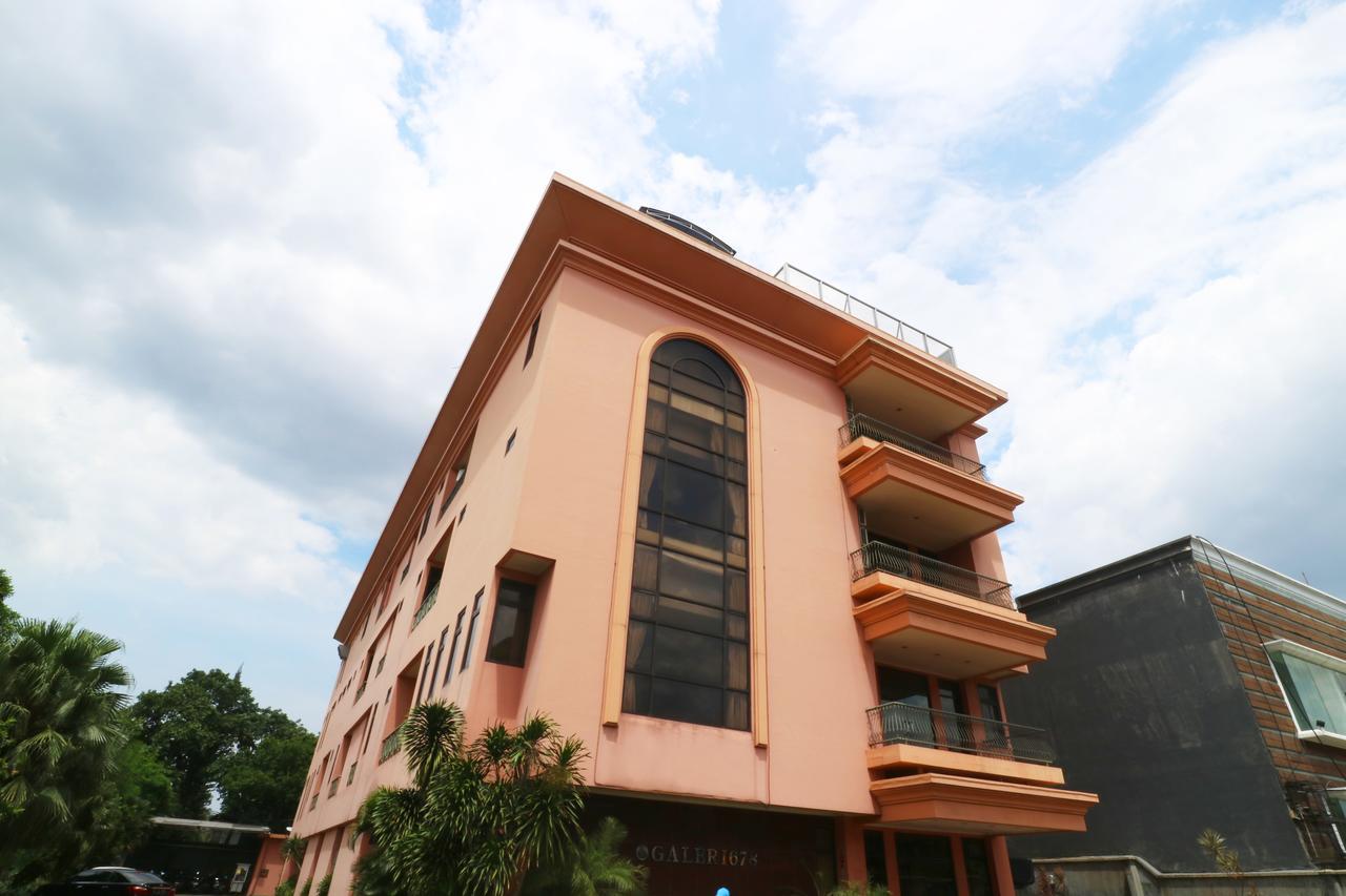Hotel 678 Kemang Powered By Cocotel Jakarta Luaran gambar