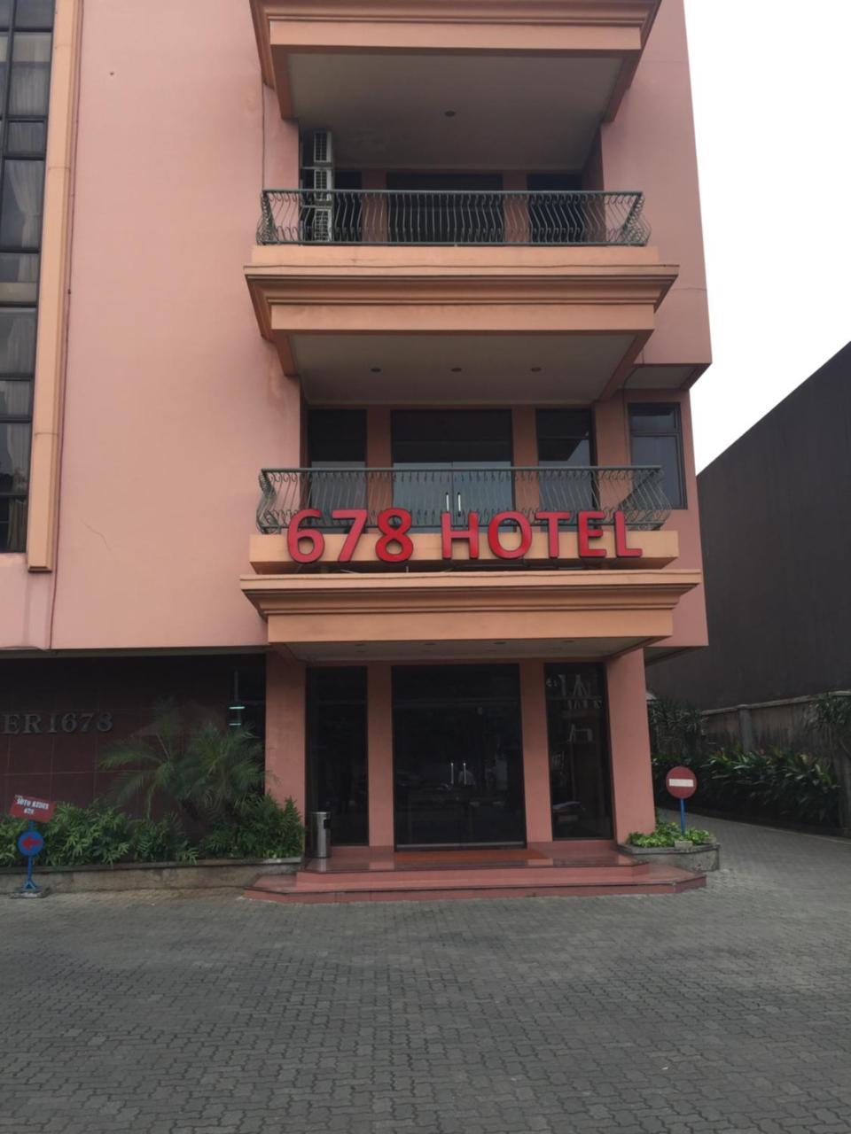 Hotel 678 Kemang Powered By Cocotel Jakarta Luaran gambar
